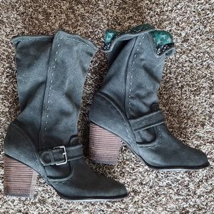 Splendid  Grey leather boots sz 11
